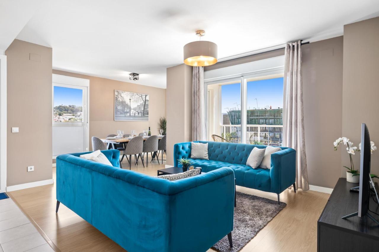 Luxury New Apartment City Center Estepona - Private Parking Dış mekan fotoğraf