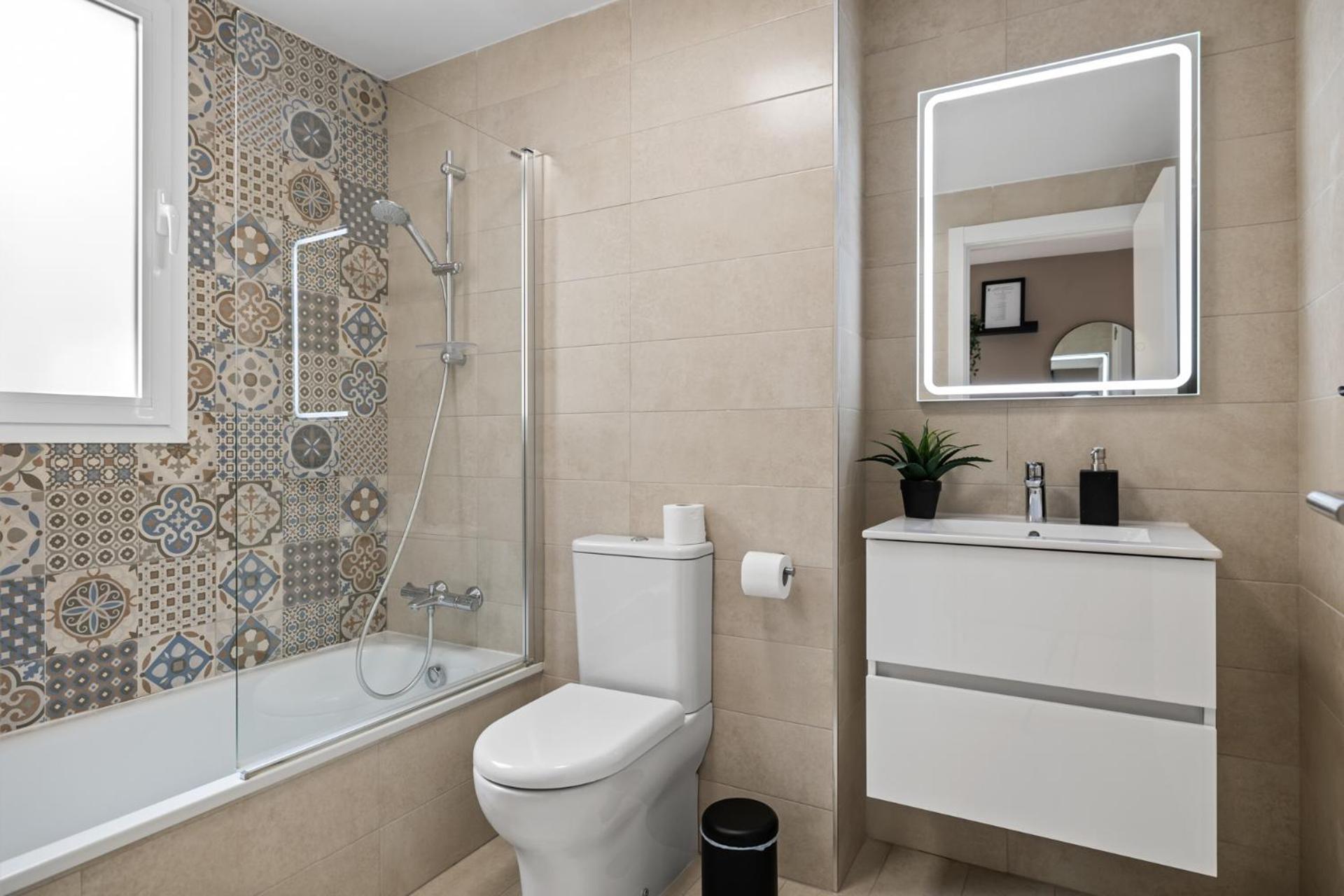 Luxury New Apartment City Center Estepona - Private Parking Dış mekan fotoğraf